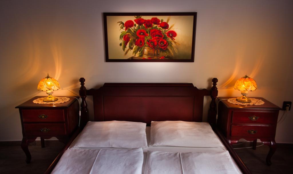 Joli Guesthouse Ordacsehi Kültér fotó